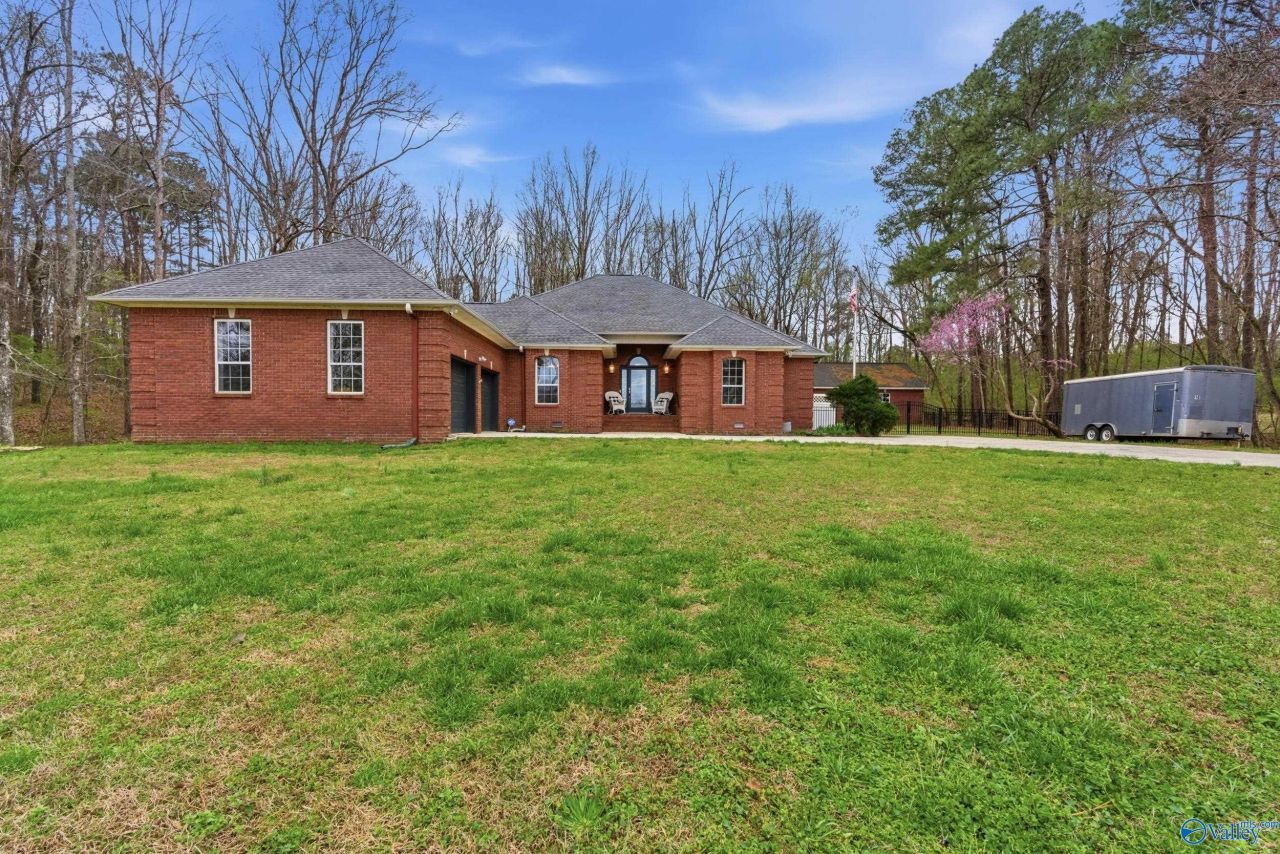 123 Chambers Road, Arab, AL 35016 Main Photo