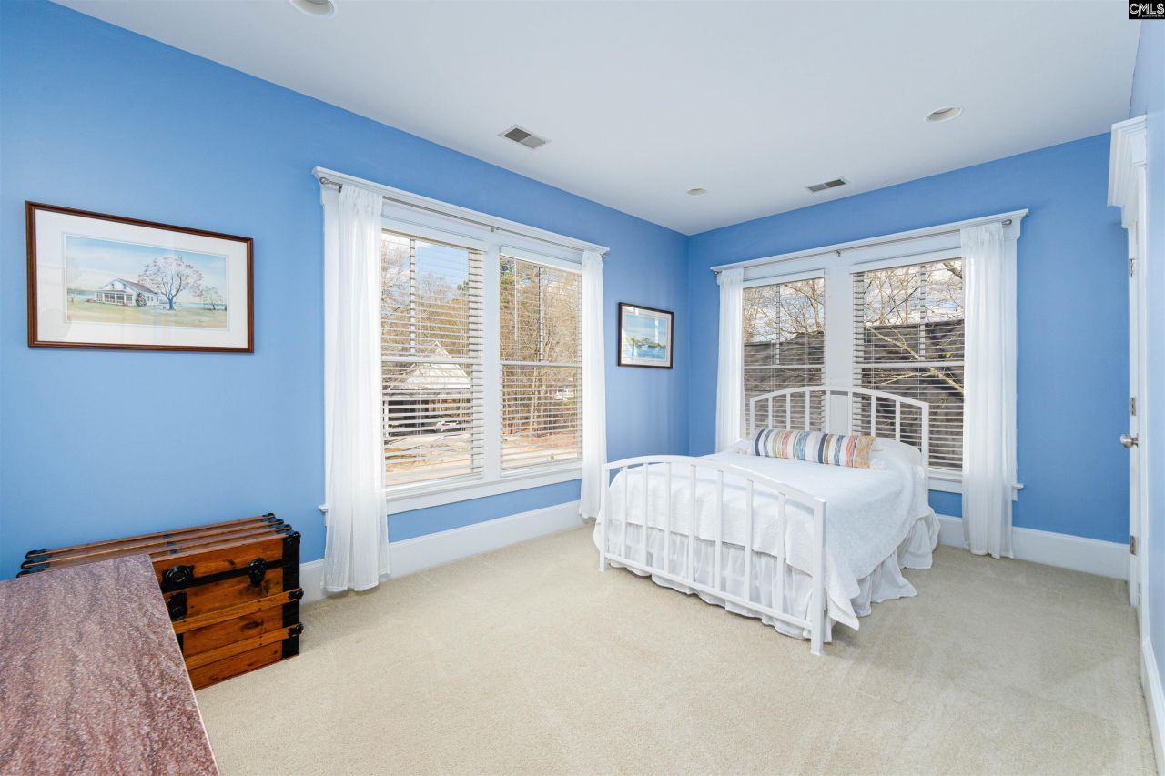 48 Veranda Lane Photo 31