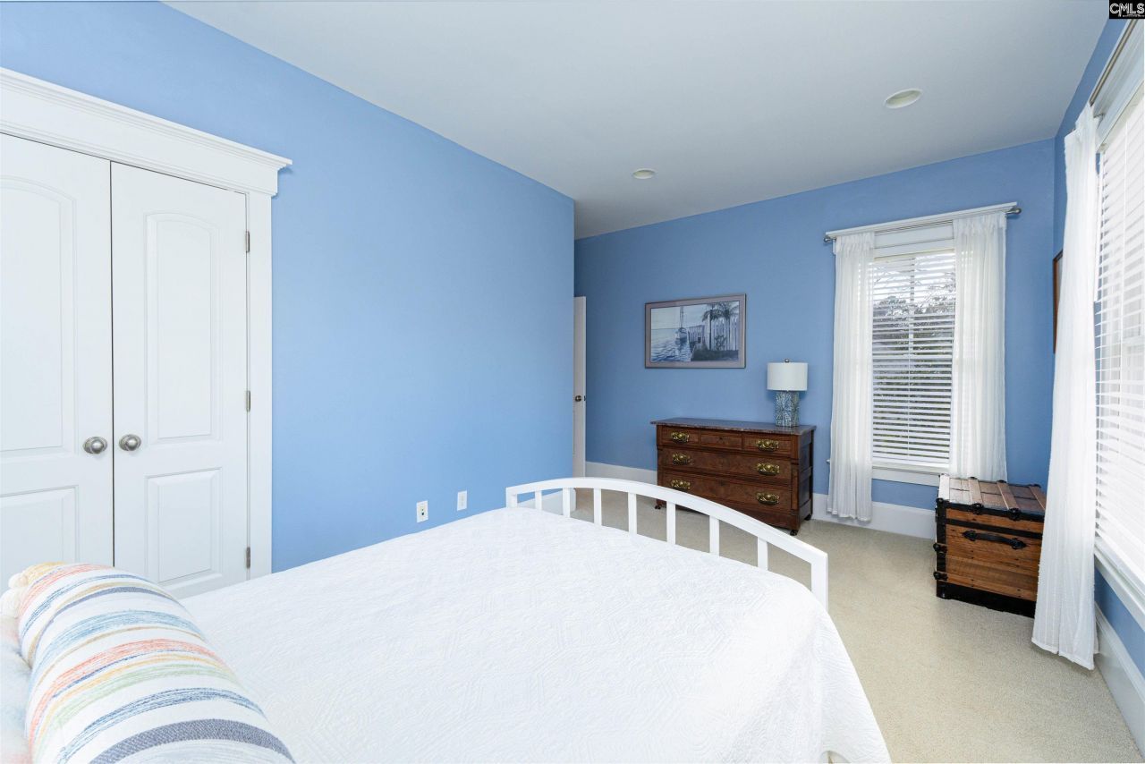 48 Veranda Lane Photo 32