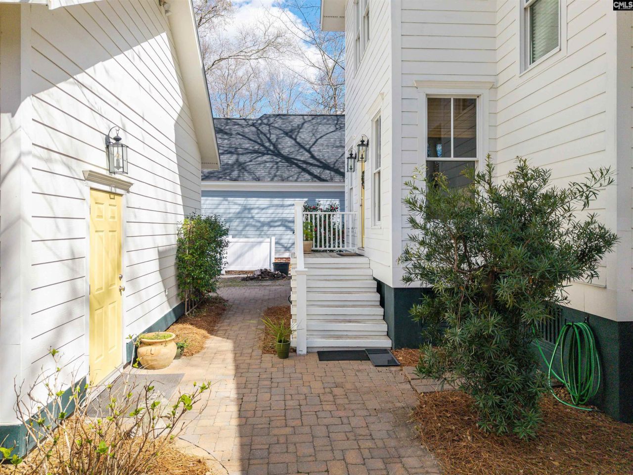 48 Veranda Lane Photo 34
