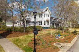 48 Veranda Lane  photo 4