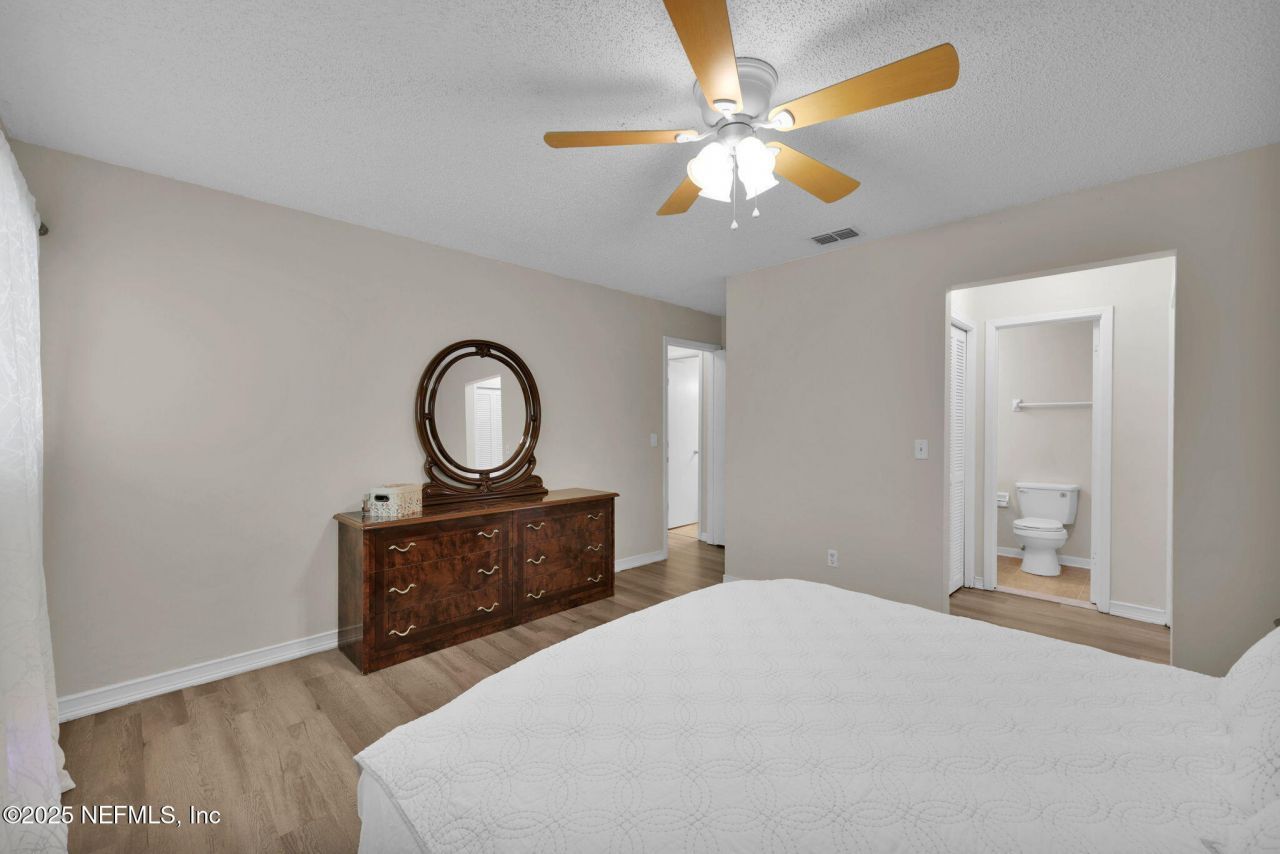 8300 Plaza Gate Lane, Unit 1122, Jacksonville, FL 32217 Photo