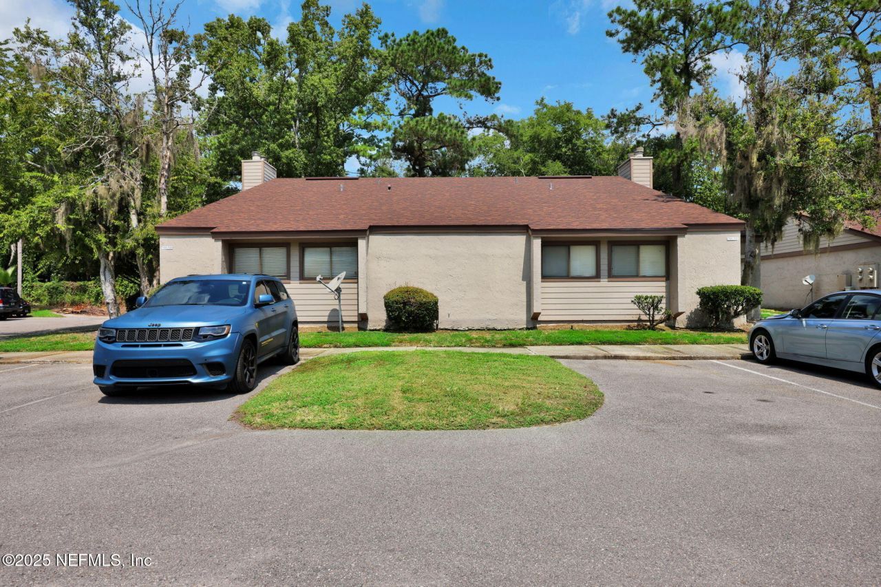 8300 Plaza Gate Lane, Unit 1122, Jacksonville, FL 32217 Photo
