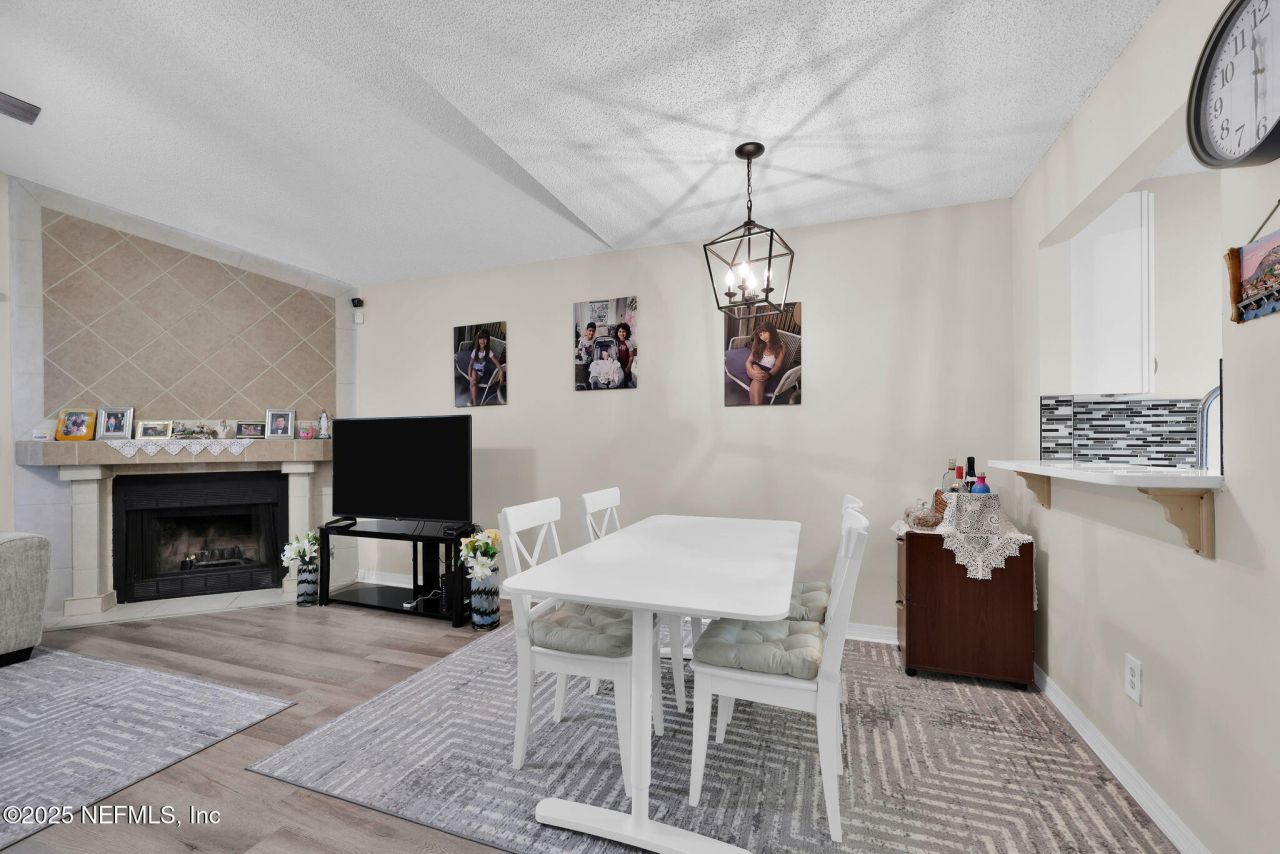 8300 Plaza Gate Lane, Unit 1122, Jacksonville, FL 32217 Photo
