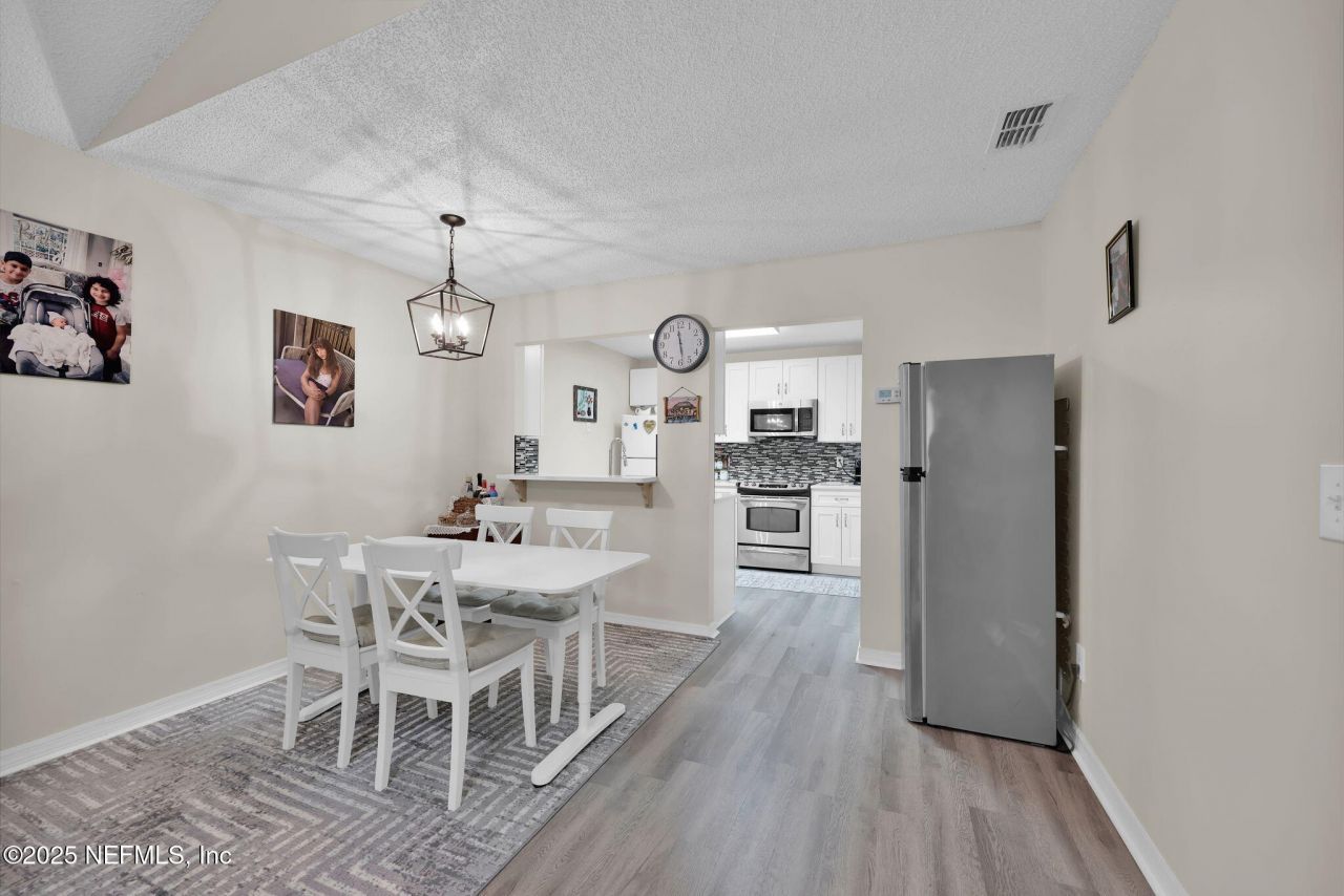 8300 Plaza Gate Lane, Unit 1122, Jacksonville, FL 32217 Photo