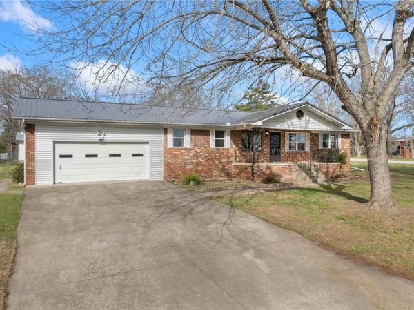 3894 Layton Drive , Harrison, AR 72601