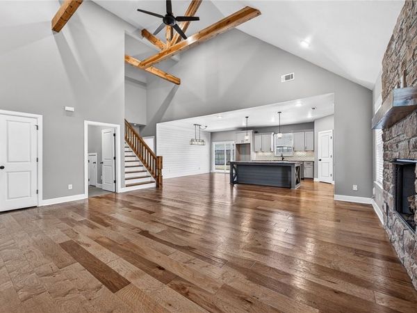 1051 Silver Maple Street, Centerton, AR 72719