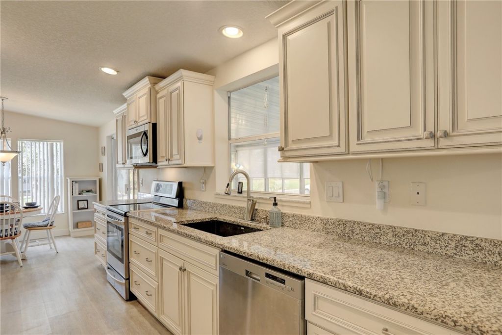 362 Egret Circle, Sebastian, FL 32976 Photo