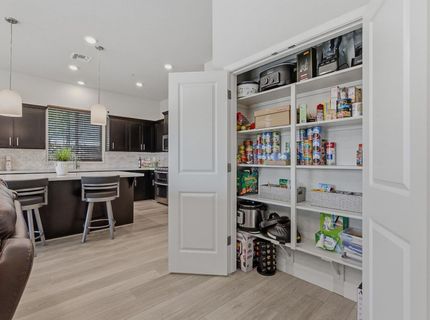 1425 Wadsworth Cir, Roseville, CA 95747 Photo