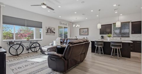 1425 Wadsworth Cir, Roseville, CA 95747 Photo