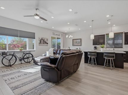 1425 Wadsworth Cir, Roseville, CA 95747 Photo