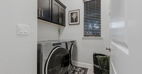 1425 Wadsworth Cir, Roseville, CA 95747 Photo