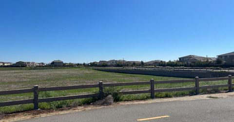 1425 Wadsworth Cir, Roseville, CA 95747 Photo