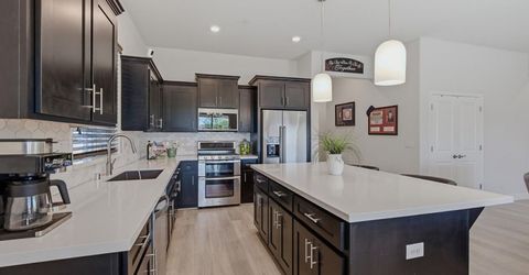 1425 Wadsworth Cir, Roseville, CA 95747 Photo