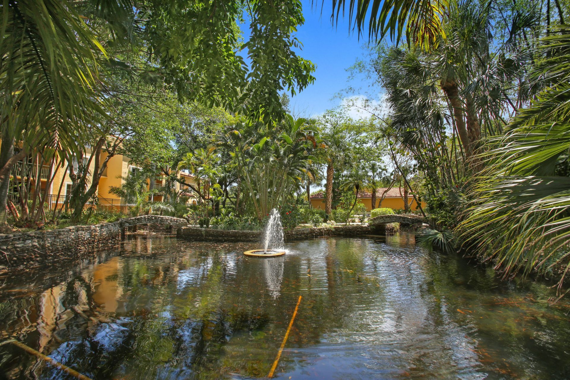 107 Yacht Club Way, Unit 102, Hypoluxo, FL 33462 Photo