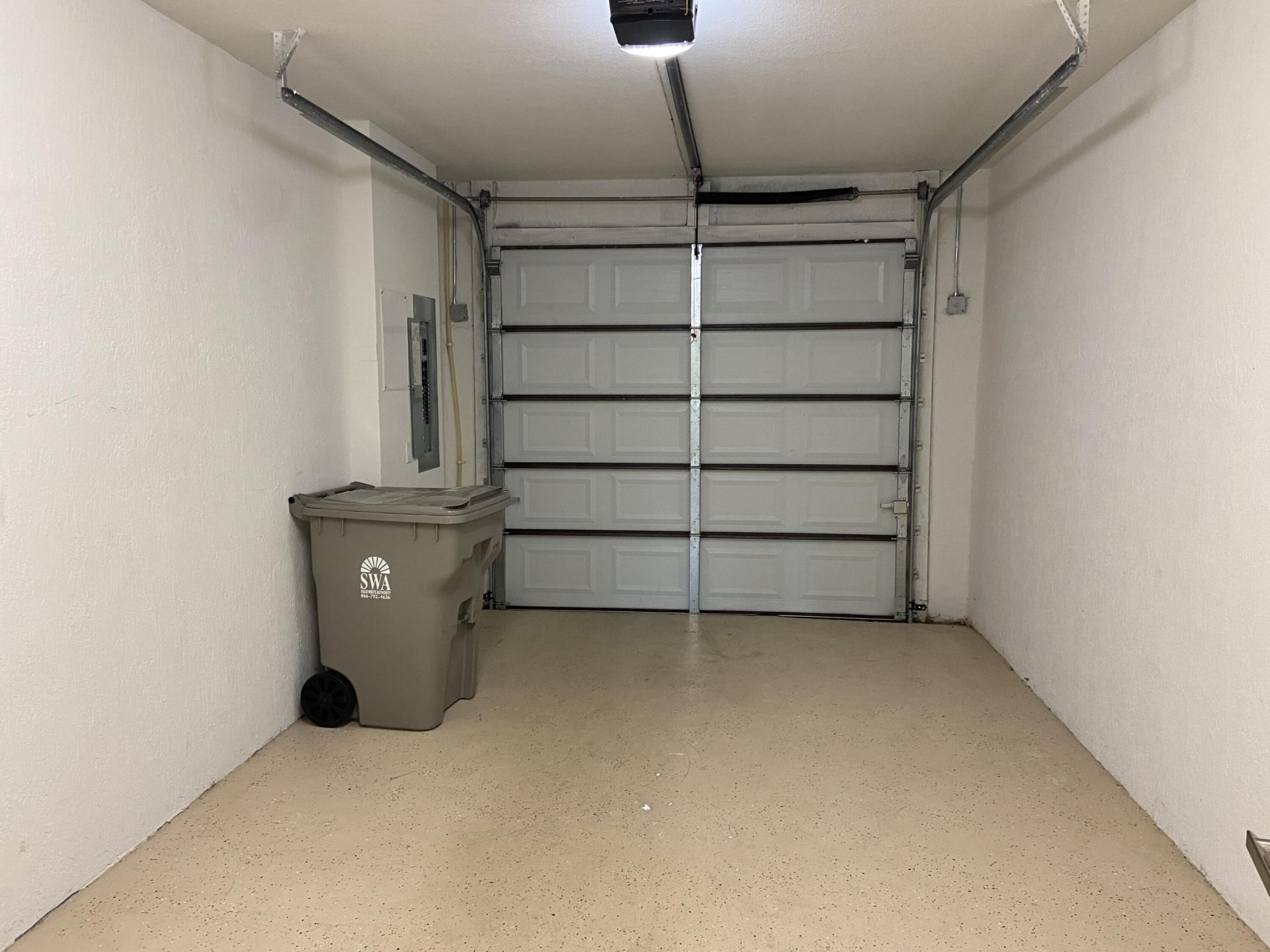 401 Bella Sol Way, West Palm Beach, FL 33406 Photo