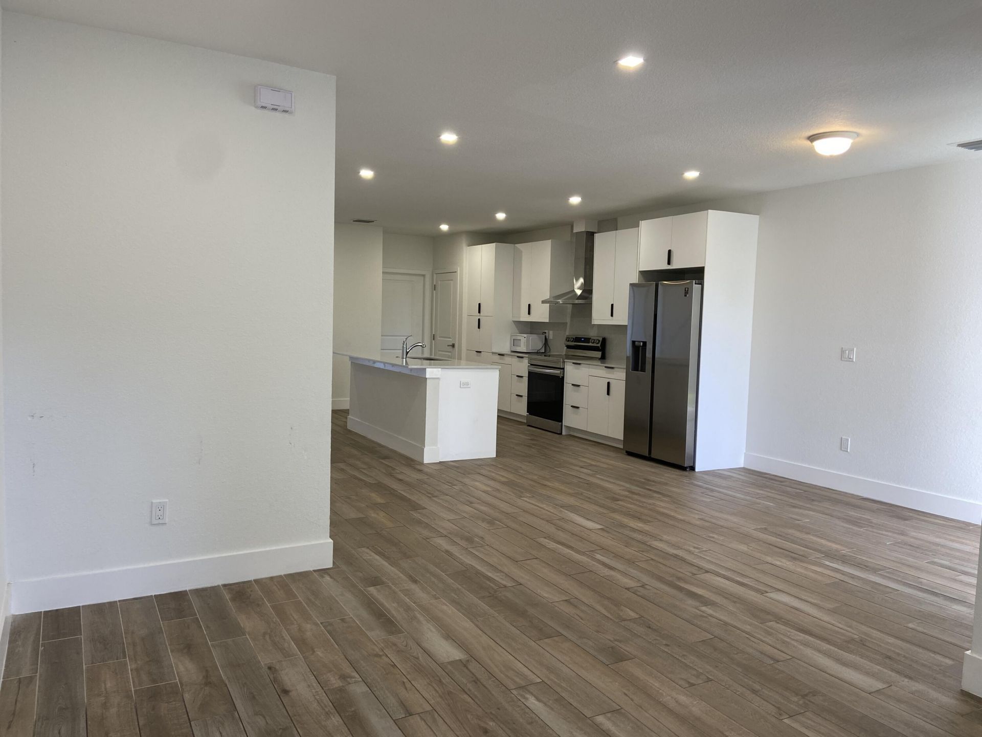 401 Bella Sol Way, West Palm Beach, FL 33406 Photo