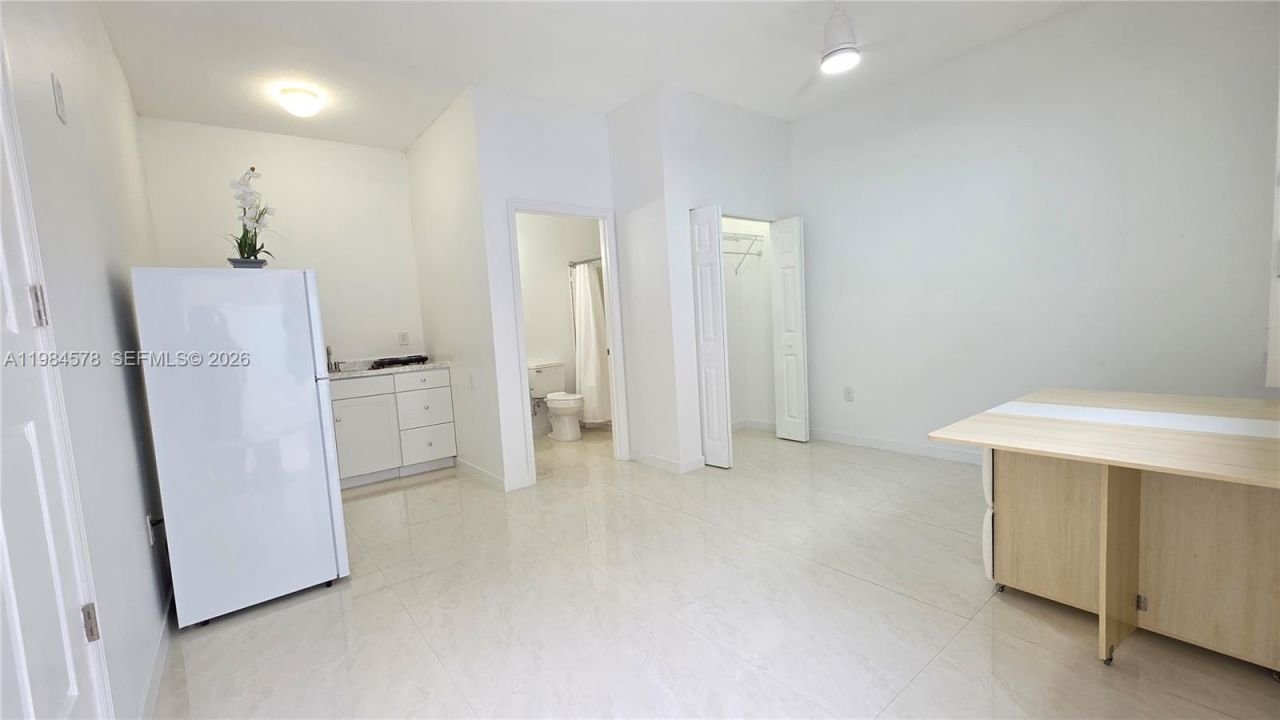 14552 SW 158th Ct , Miami, FL 33196 Photo