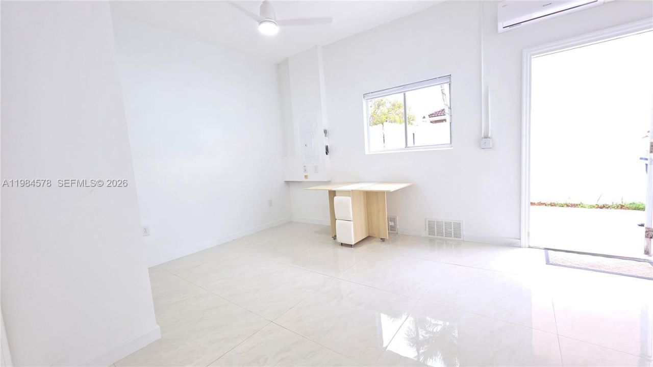 14552 SW 158th Ct , Miami, FL 33196 Photo