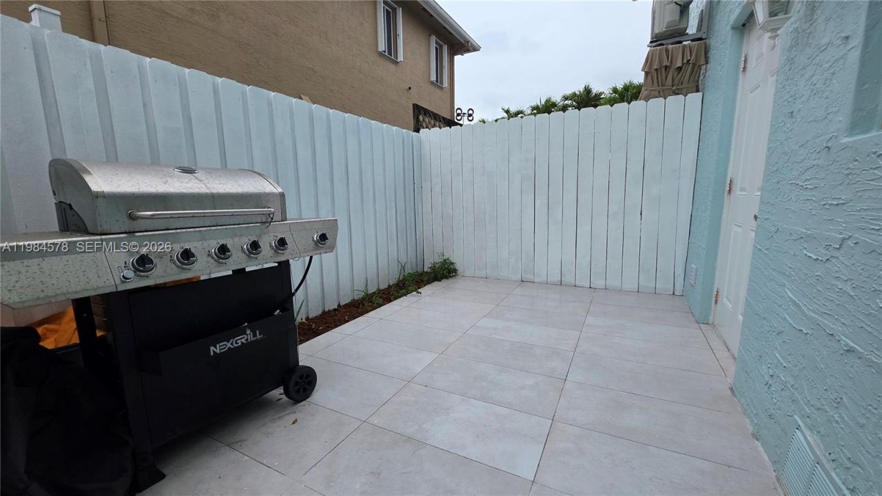 14552 SW 158th Ct , Miami, FL 33196 Photo