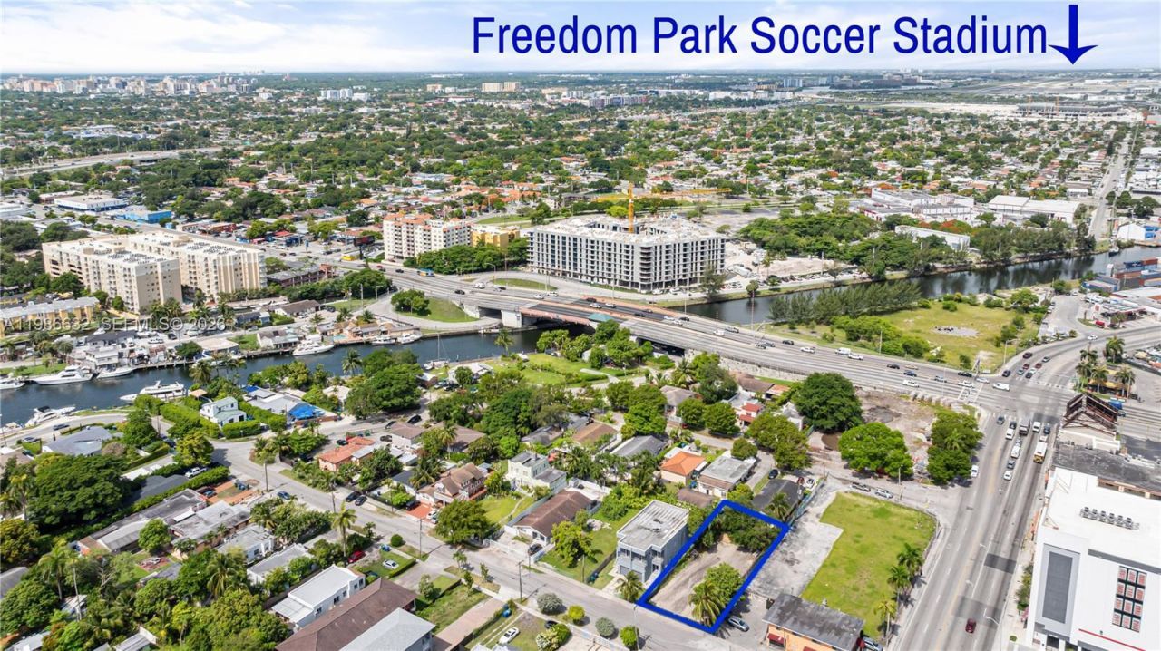 1976 NW 25th Ave, Miami, FL 33125 Photo