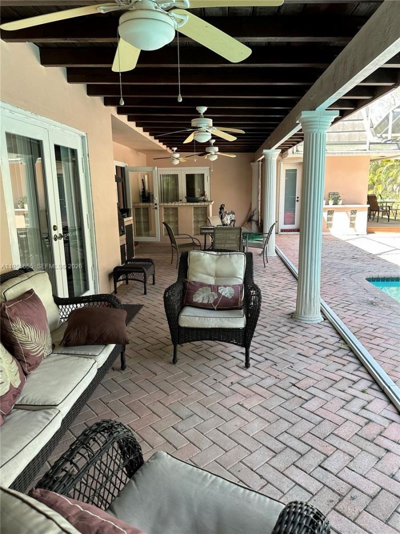 10805 SW 128th Ter, Miami, FL 33176 Photo