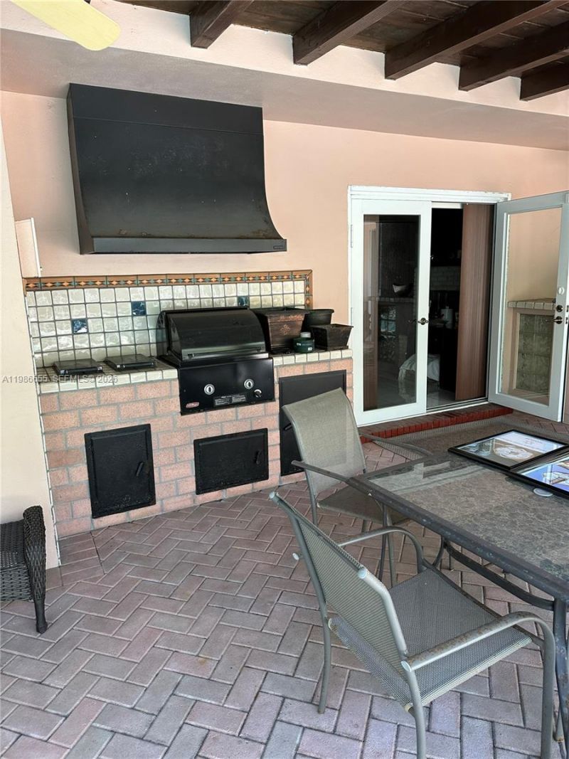 10805 SW 128th Ter, Miami, FL 33176 Photo