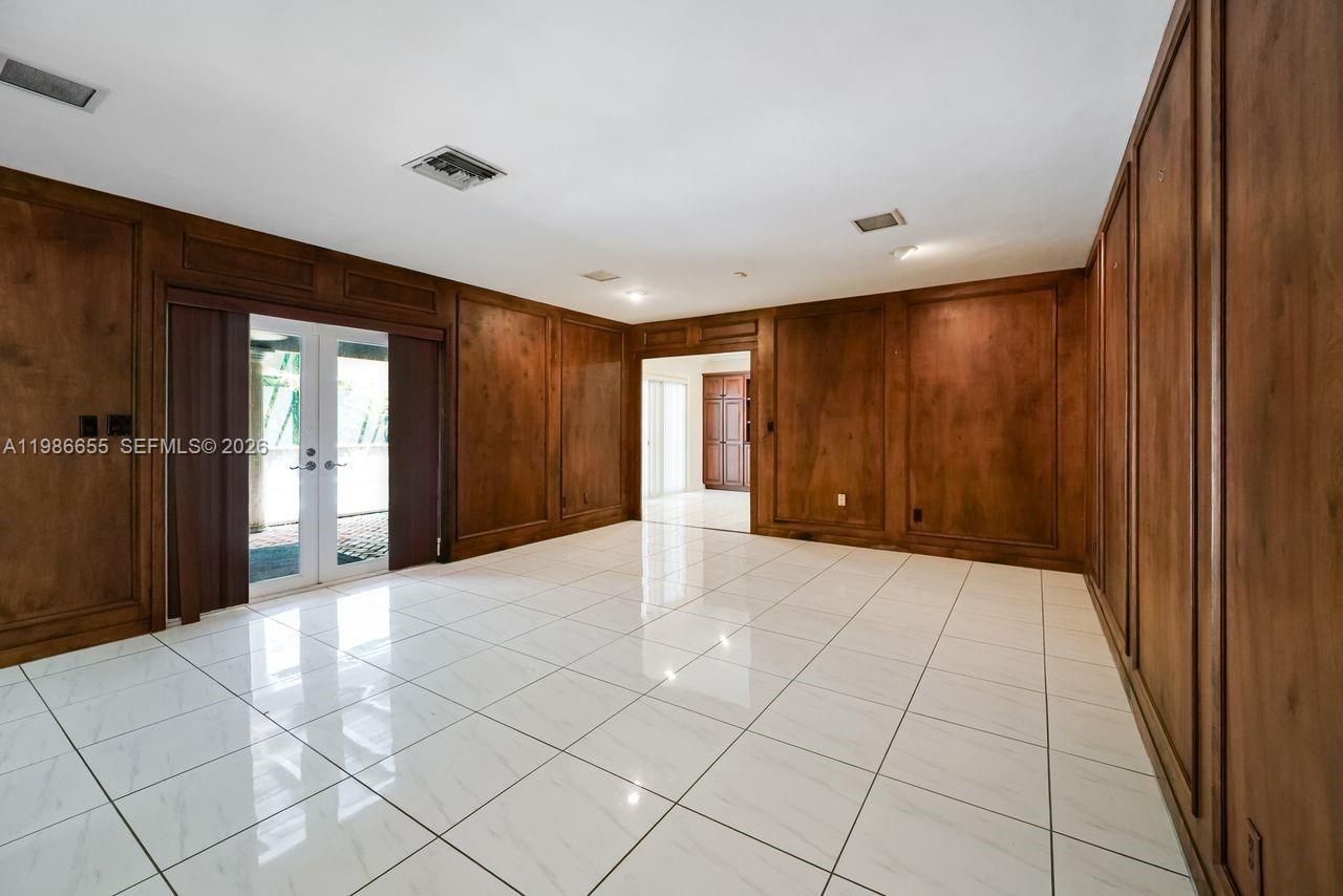 10805 SW 128th Ter, Miami, FL 33176 Photo