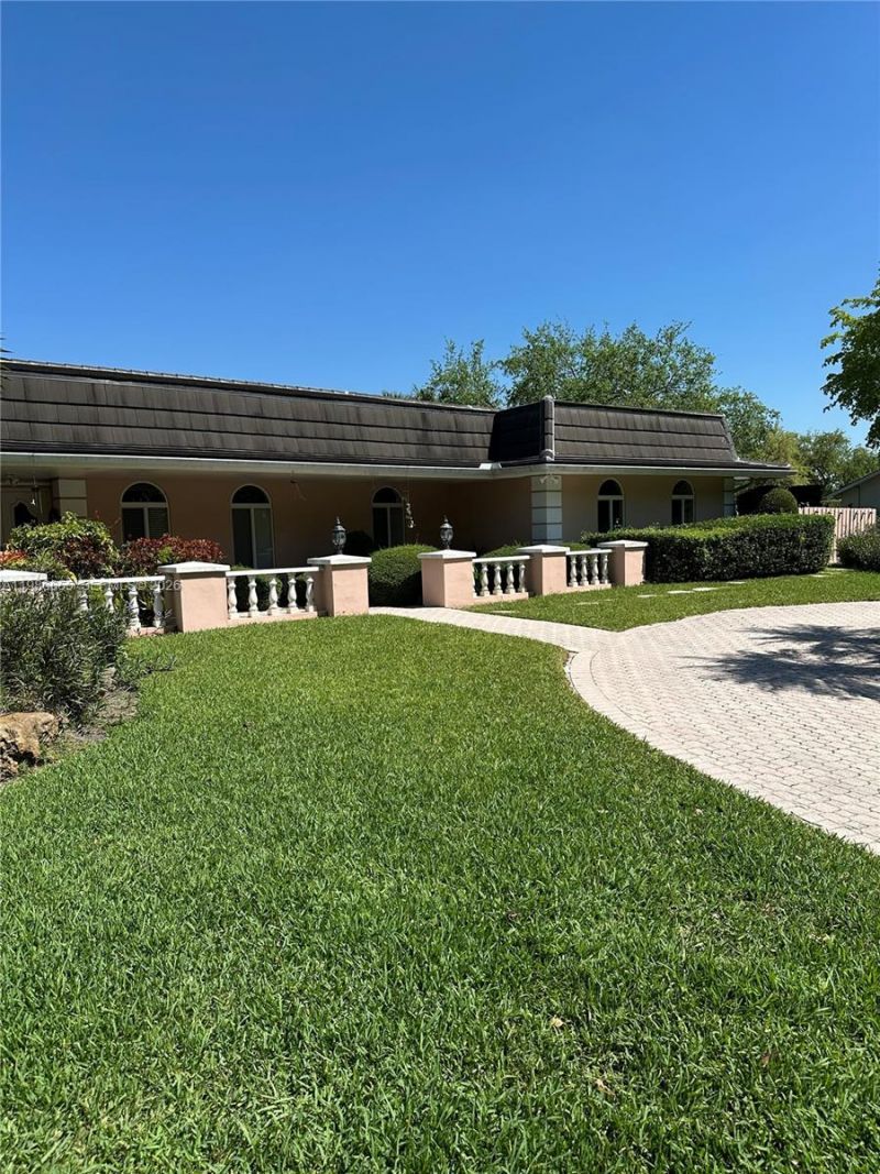 10805 SW 128th Ter, Miami, FL 33176 Photo