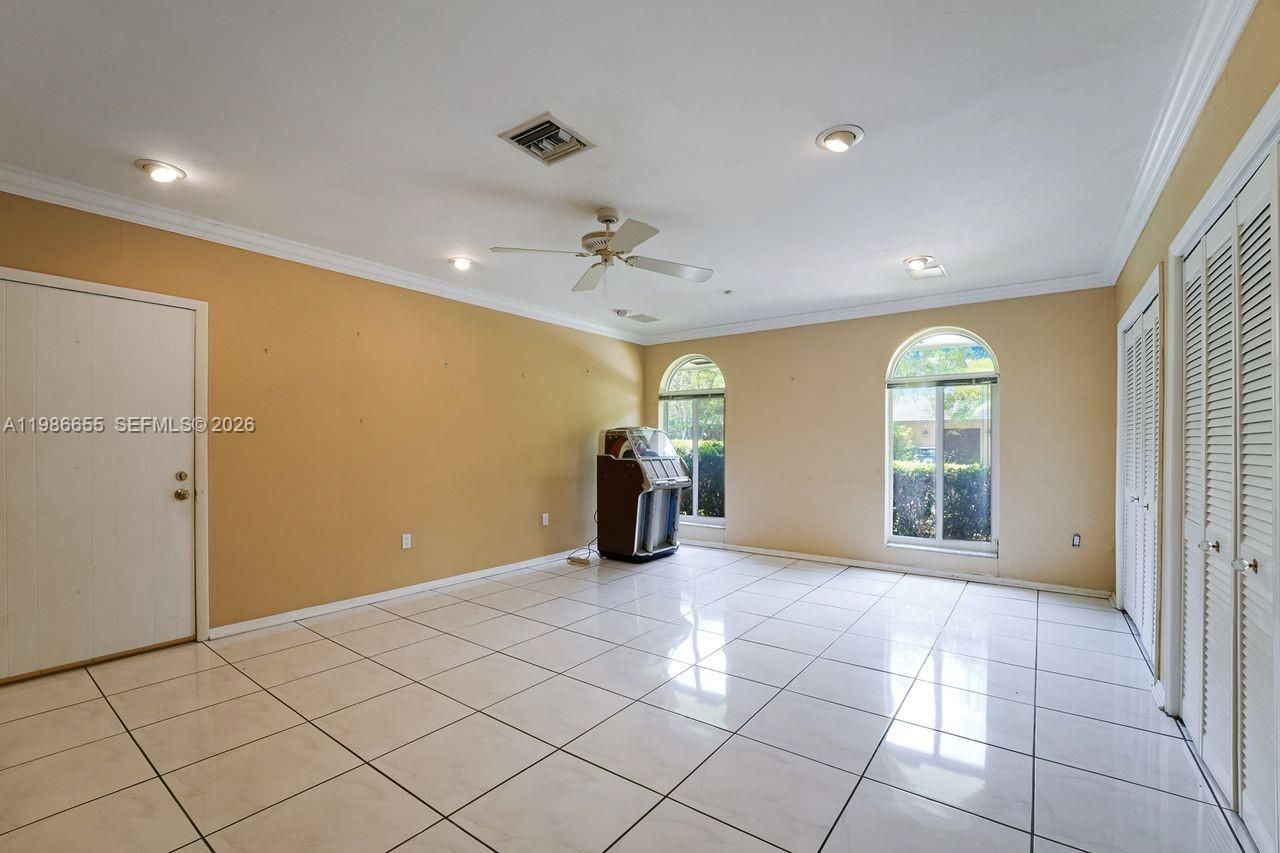 10805 SW 128th Ter, Miami, FL 33176 Photo