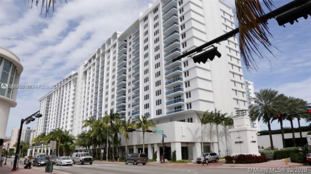 2301 Collins Ave, Unit 624, Miami Beach, FL 33139 Photo