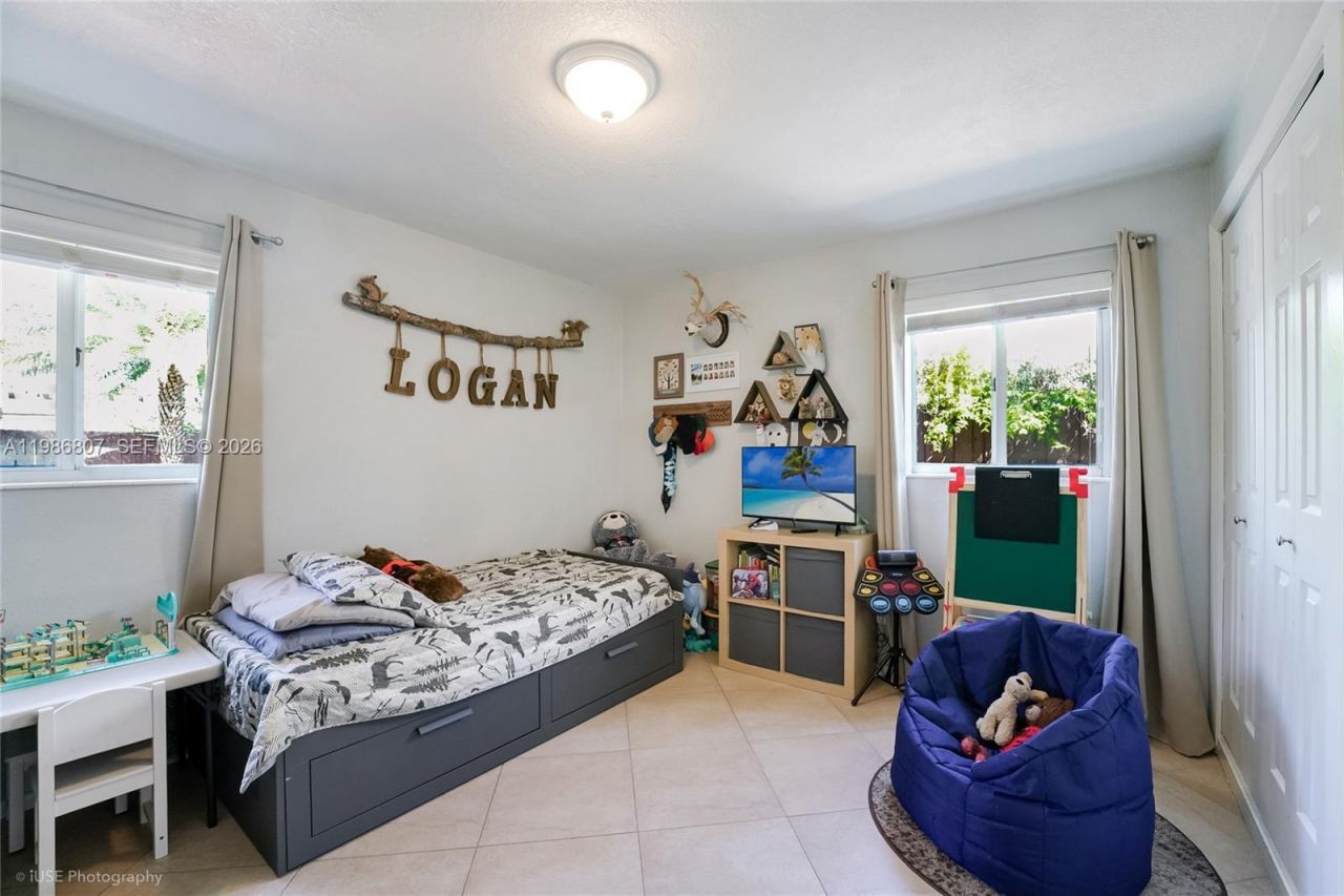 7921 NW 178th St , Hialeah, FL 33015 Photo