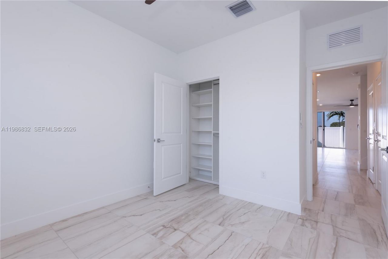 230 SW 170th Ave , Pembroke Pines, FL 33027 Photo