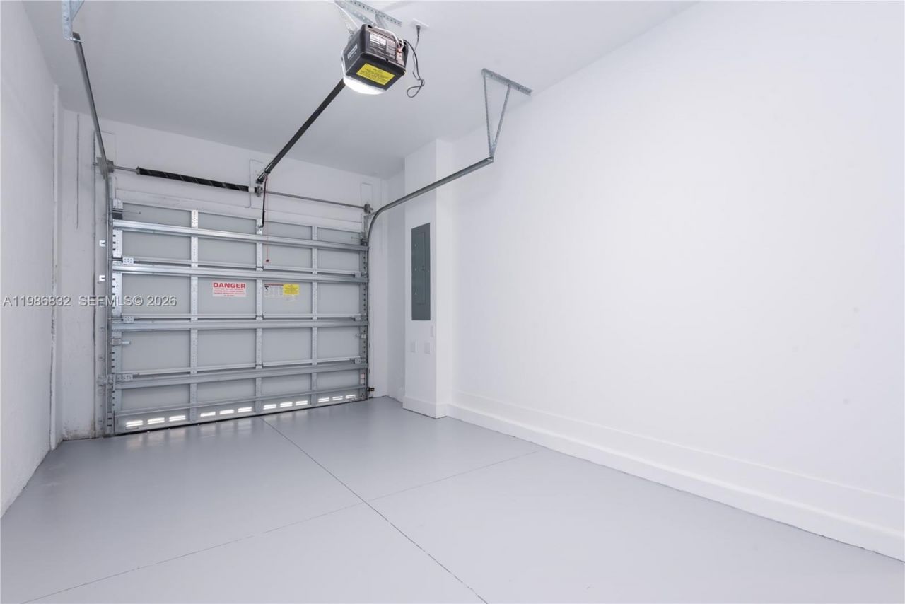 230 SW 170th Ave , Pembroke Pines, FL 33027 Photo