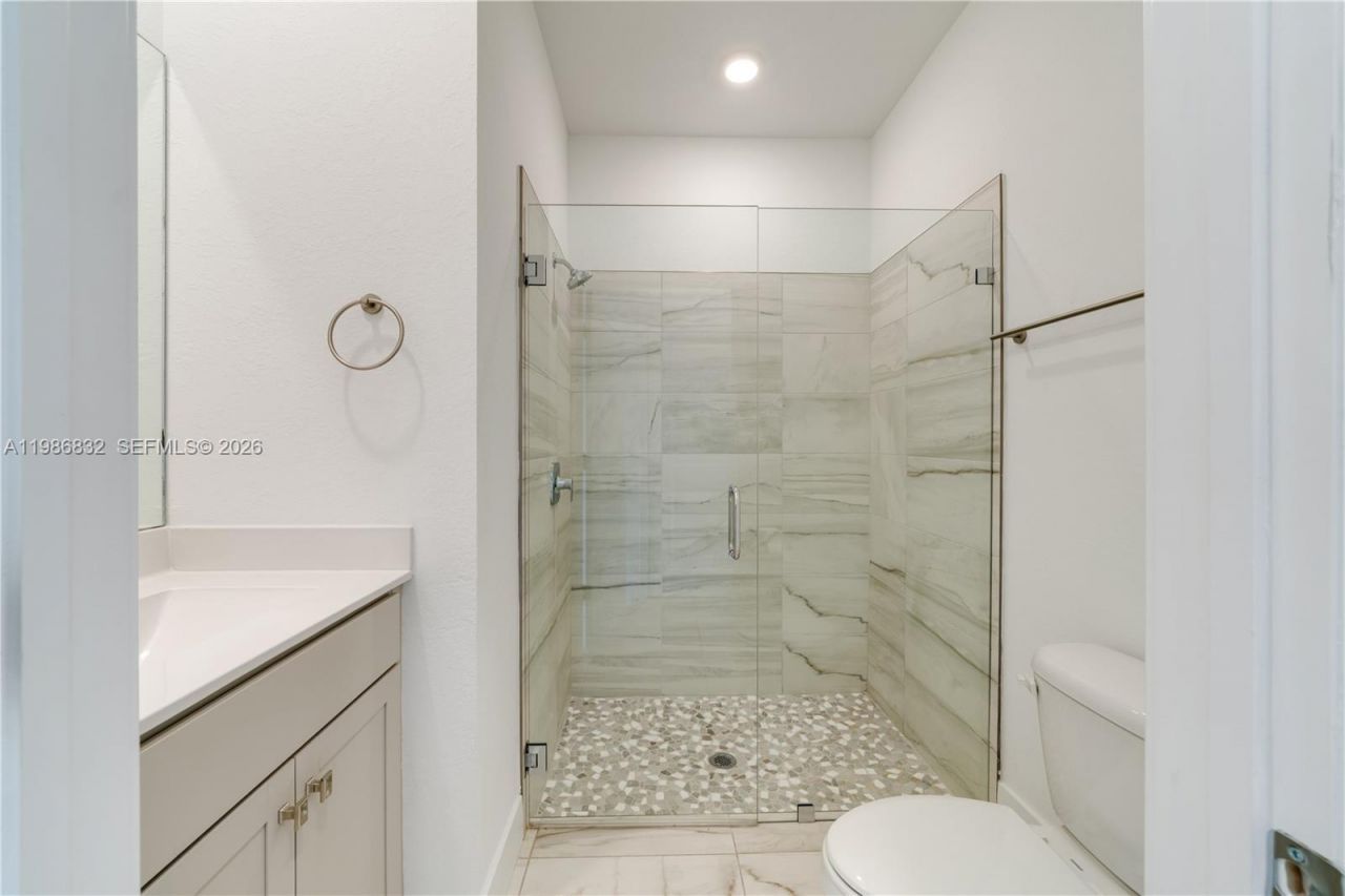 230 SW 170th Ave, Pembroke Pines, FL 33027 Photo