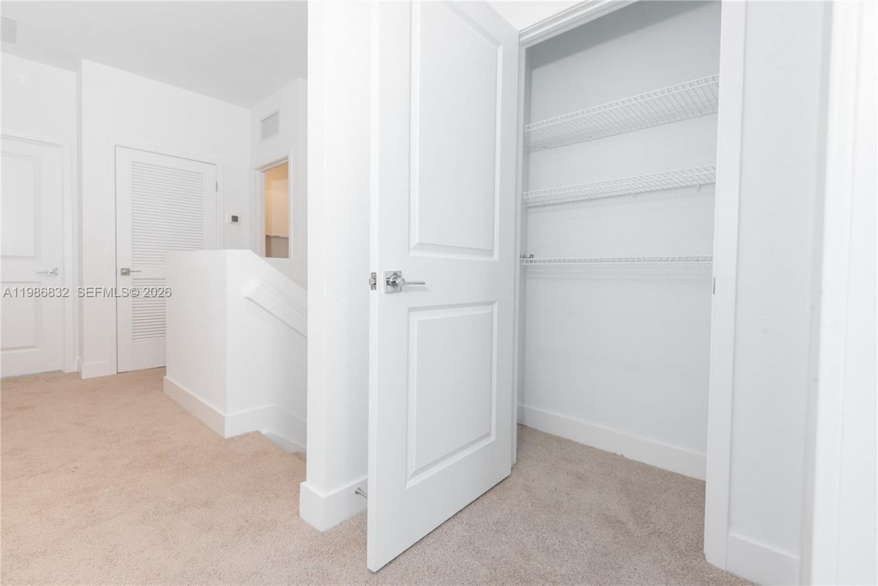 230 SW 170th Ave , Pembroke Pines, FL 33027 Photo