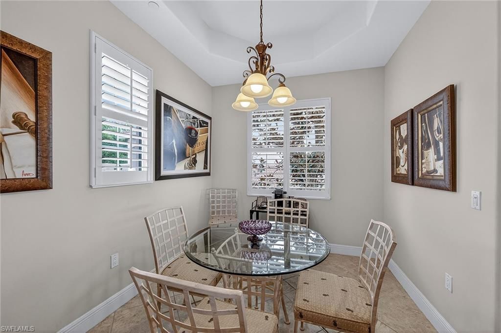 580 Avellino Isles Cir, Unit 201, Naples, FL 34119 Photo