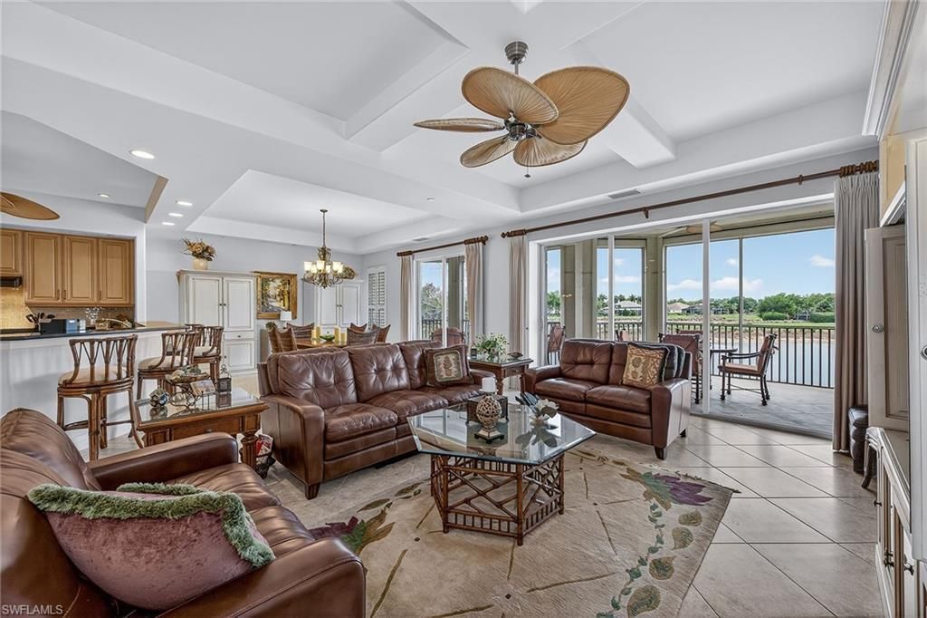 580 Avellino Isles Cir, Unit 201, Naples, FL 34119 Photo