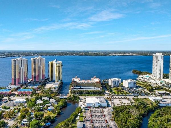 2825 Palm Beach BLVD , Unit 316, FORT MYERS, FL 33916