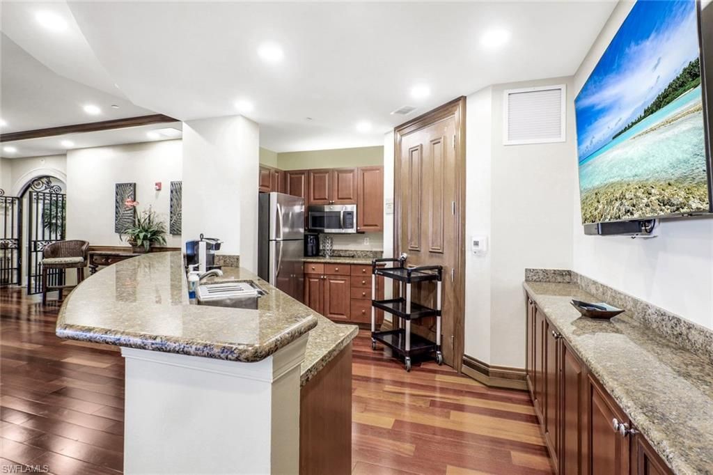 2825 Palm Beach Blvd , Unit 316, Fort Myers, FL 33916 Photo