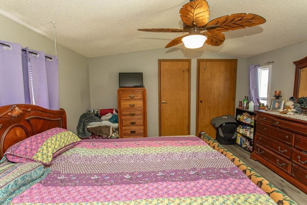 1577 Crystal Lake Dr. Photo 20