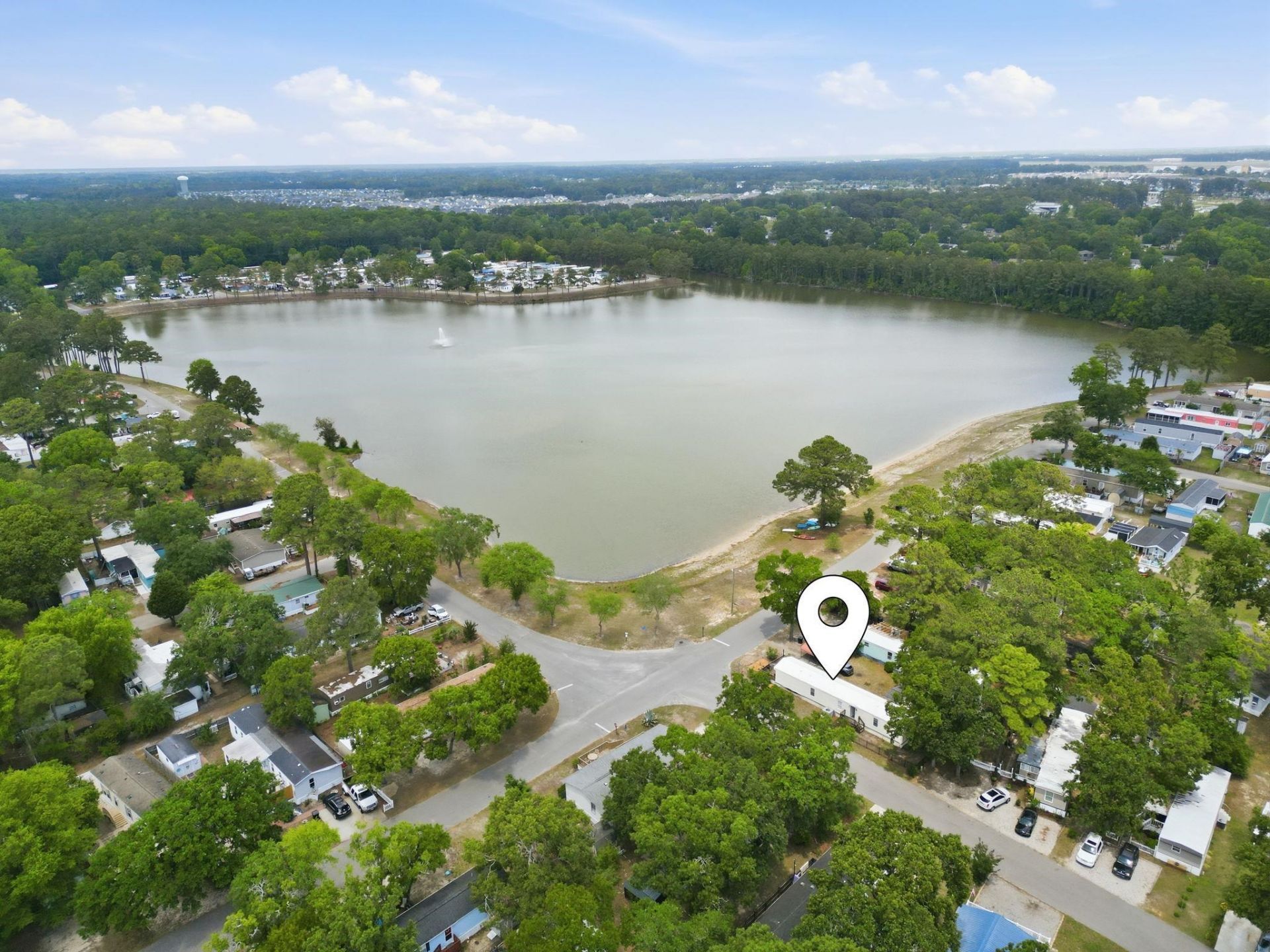 1577 Crystal Lake Dr. Photo 29