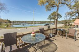 1577 Crystal Lake Dr. photo 4