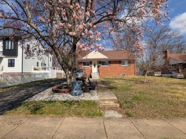 7300 VALLEYCREST BOULEVARD, ANNANDALE, VA 22003