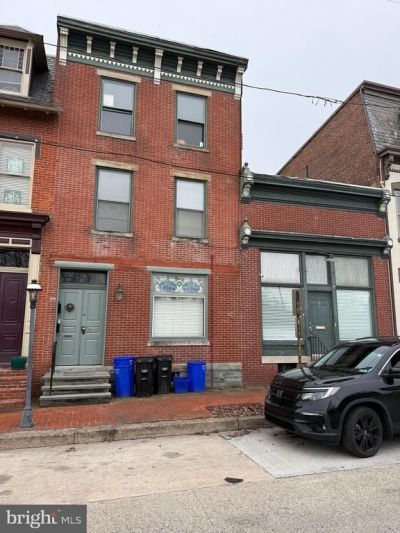 568 & 570 RACE STREET, HARRISBURG, PA 17104