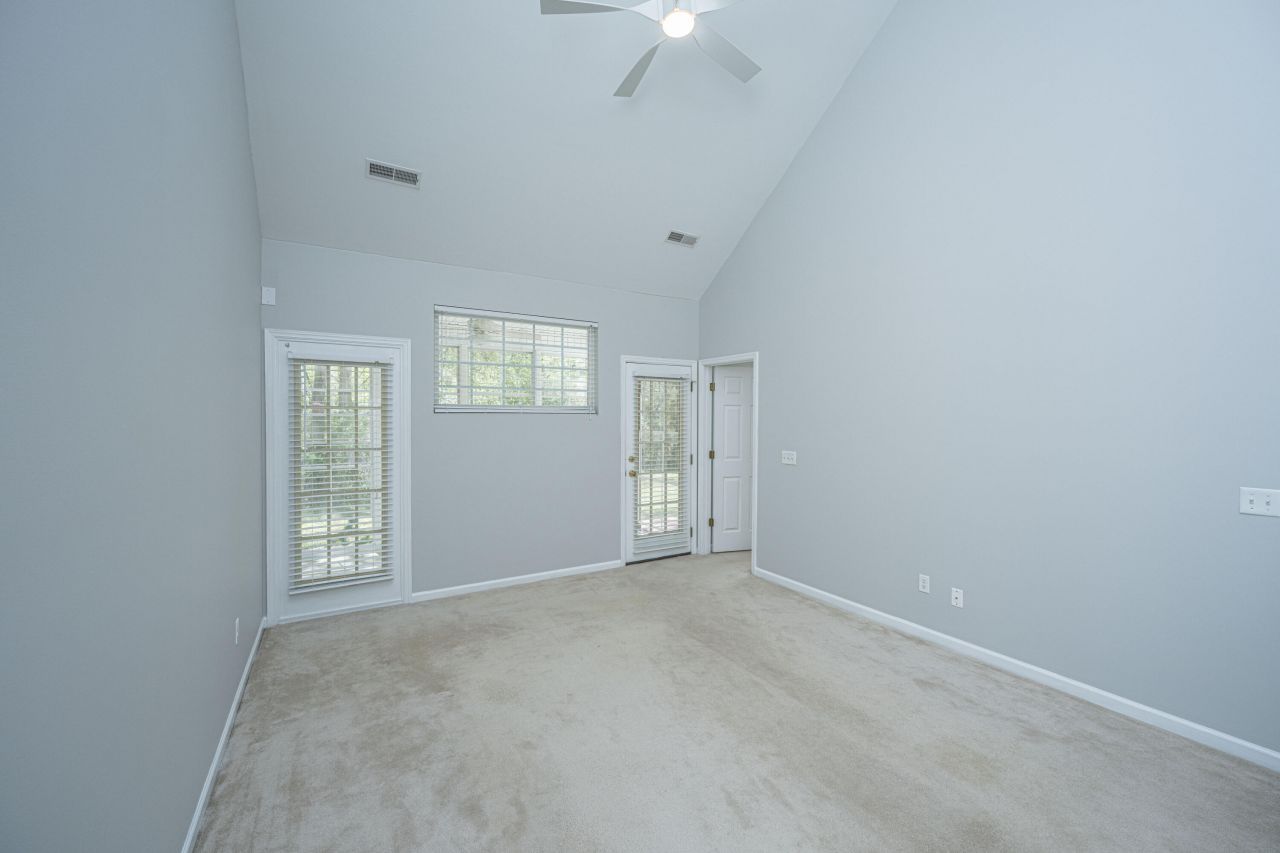 8617 Grassy Oak Trail Photo 16