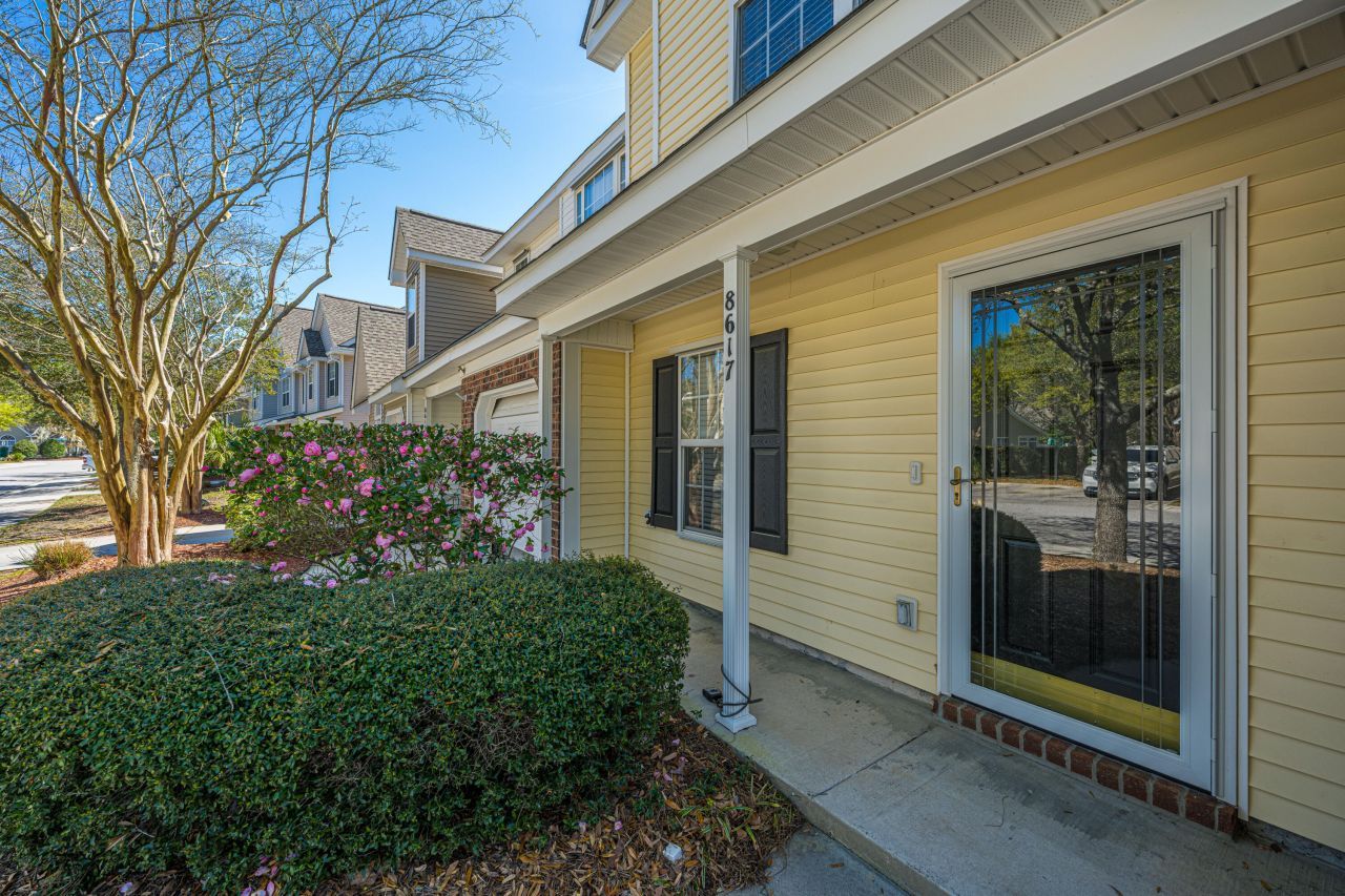 8617 Grassy Oak Trail Photo 6