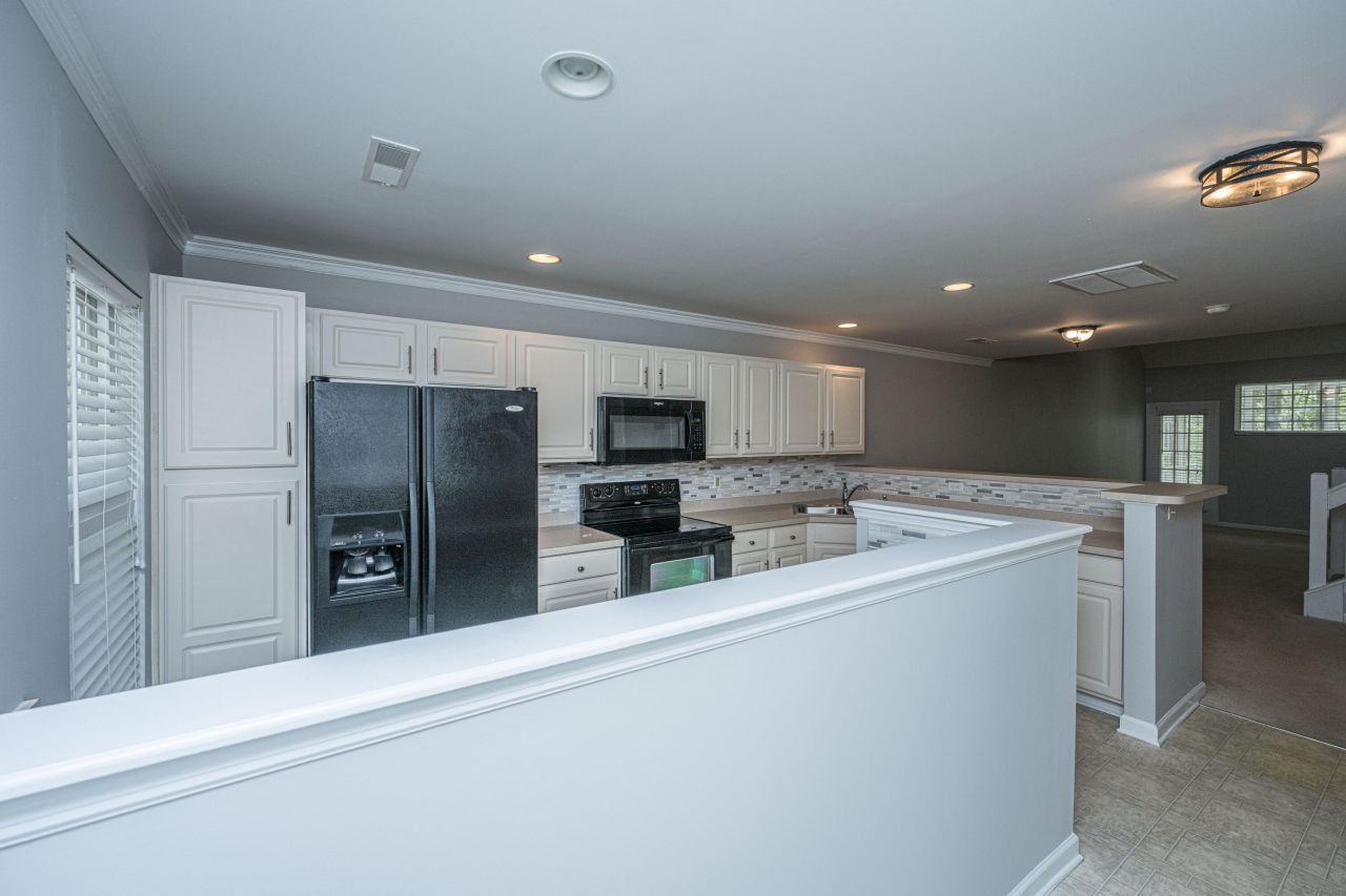 8617 Grassy Oak Trail Photo 7