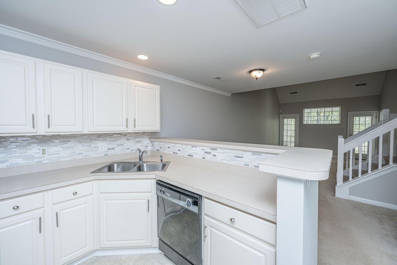 8617 Grassy Oak Trail Photo 8