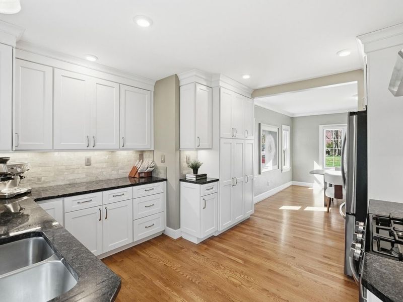 55 S Vernon Lane, Fort Thomas, KY 41075 Photo 23